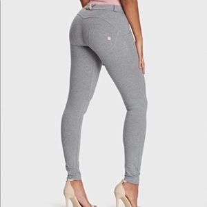 ✨NWOT Freddy WR.UP Grey Slim Fit Pant✨